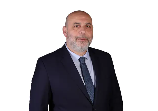 Dinçer’den 23 Nisan Mesajı