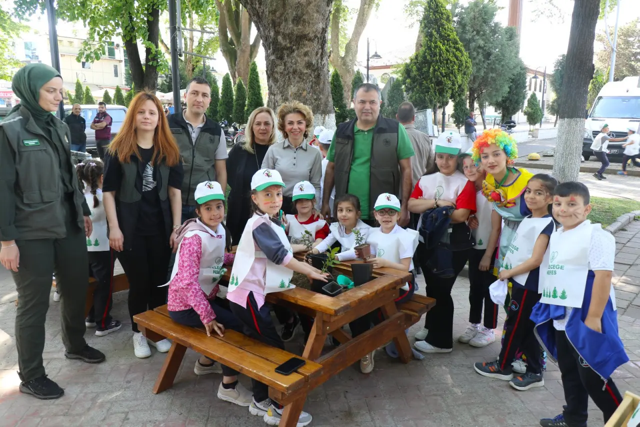 Haber: ​Yeşil Vatan Tırı Hendek'te - Galeri-3