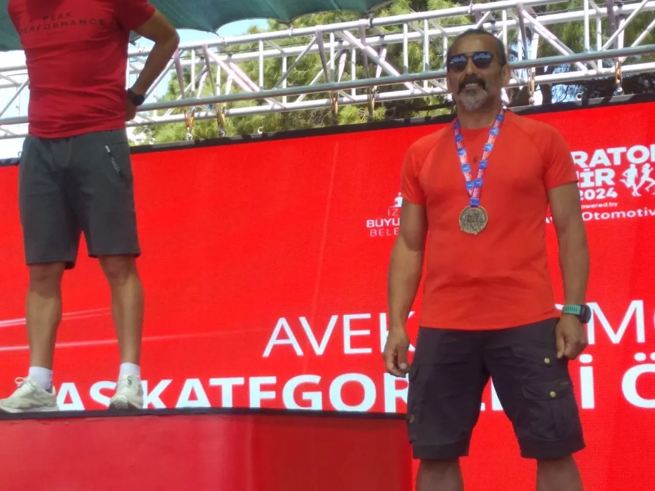 Haber: Maratonda bir ilk İzmir'de üçüncülük Zafer'in  - Galeri-1