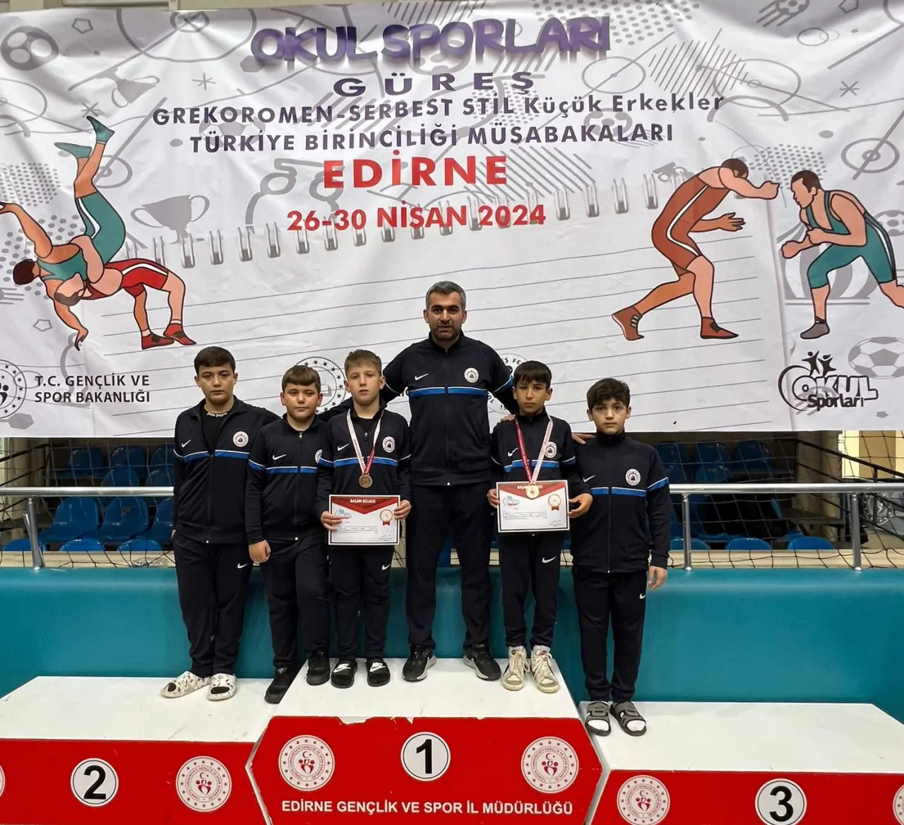 Haber: İmam Hatip Ortaokulu Türkiye dördüncüsü - Öne Çıkan