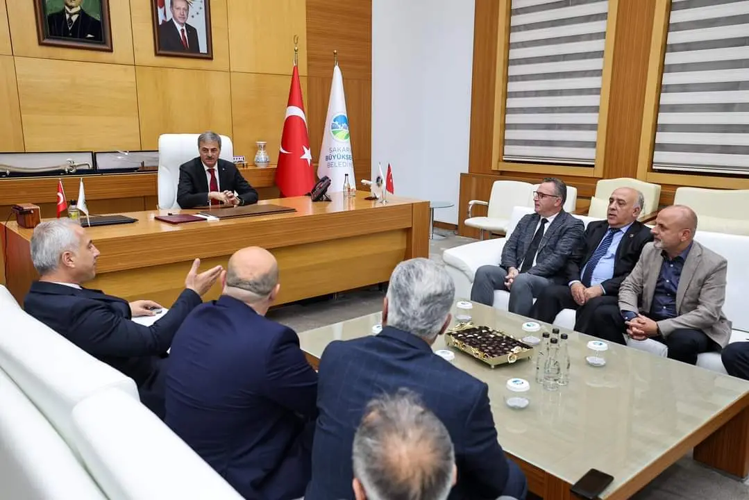 Haber: MHP Hendek'ten Büyükşehir Belediye Başkanı Yusuf Alemdar'a hayırlı olsun ziyareti  - Galeri-2