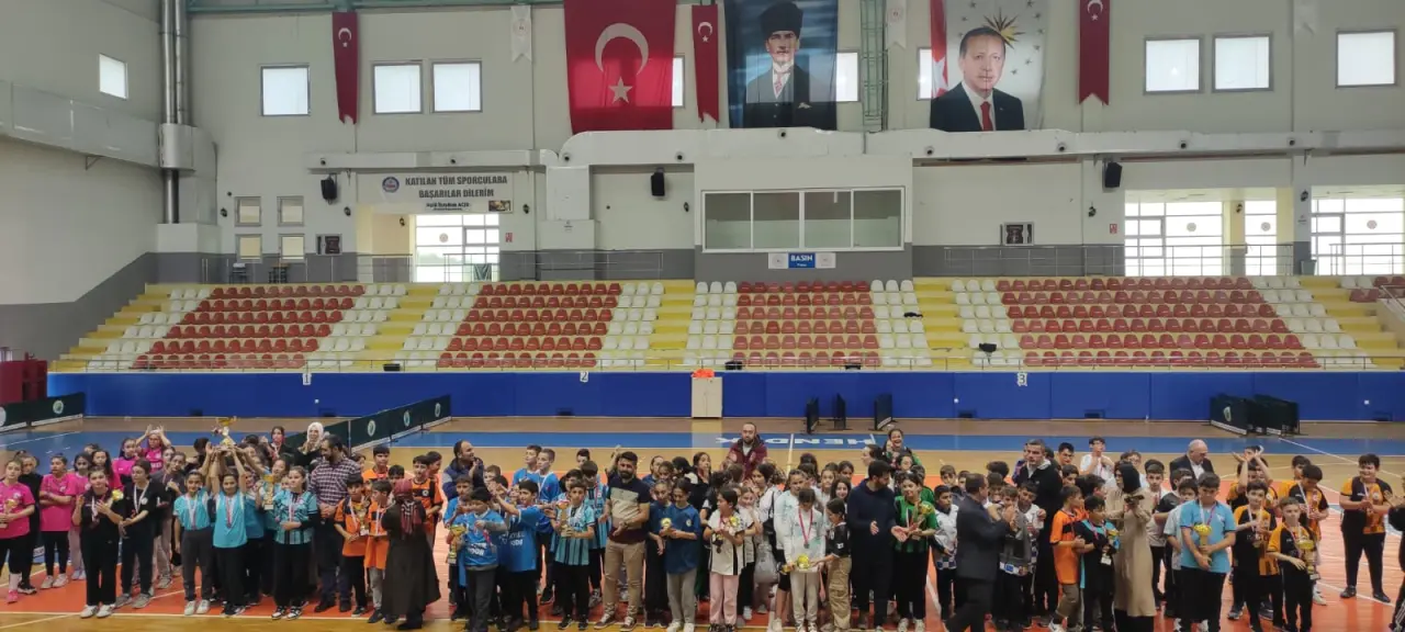 Haber: 2023-2024 Eğitim- Öğretim Yılı Okul Sporları Geleneksel Çocuk Oyunları Şenlikleri - Galeri-5