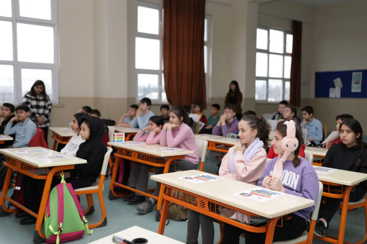 Haber: Toyota Boshoku Türkiye’den Öğrencilere 5S Farkındalık Eğitimi - Galeri-2