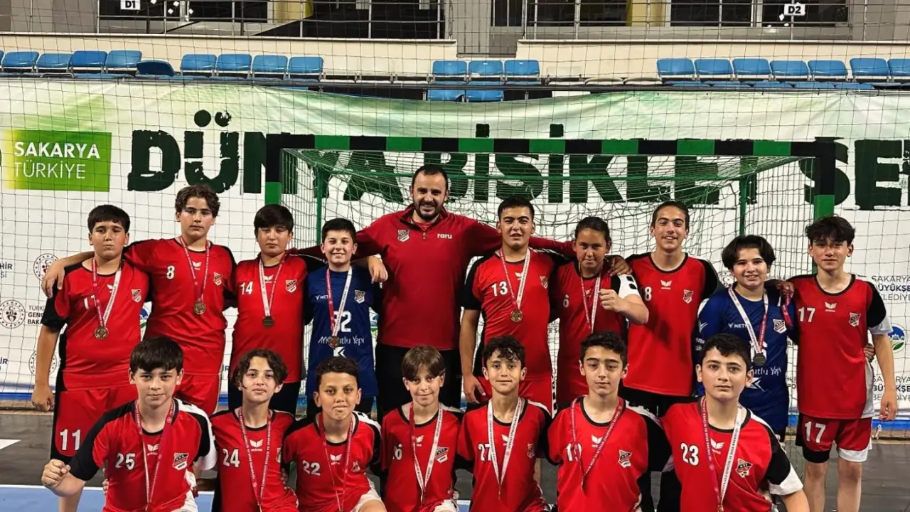 Haber: 1954 Hendekspor Namağlup Şampiyon - Öne Çıkan