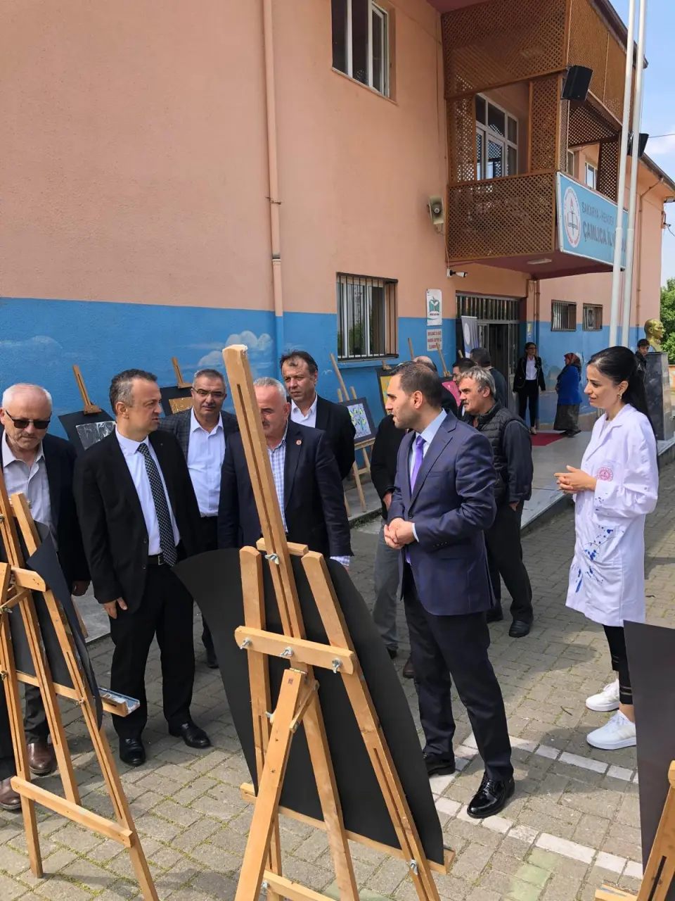 Haber: Çamlıca İlkokulu'nda Görsel Sanatlar ve Tabiat Atölyesi açılışı ve sergisi - Galeri-4