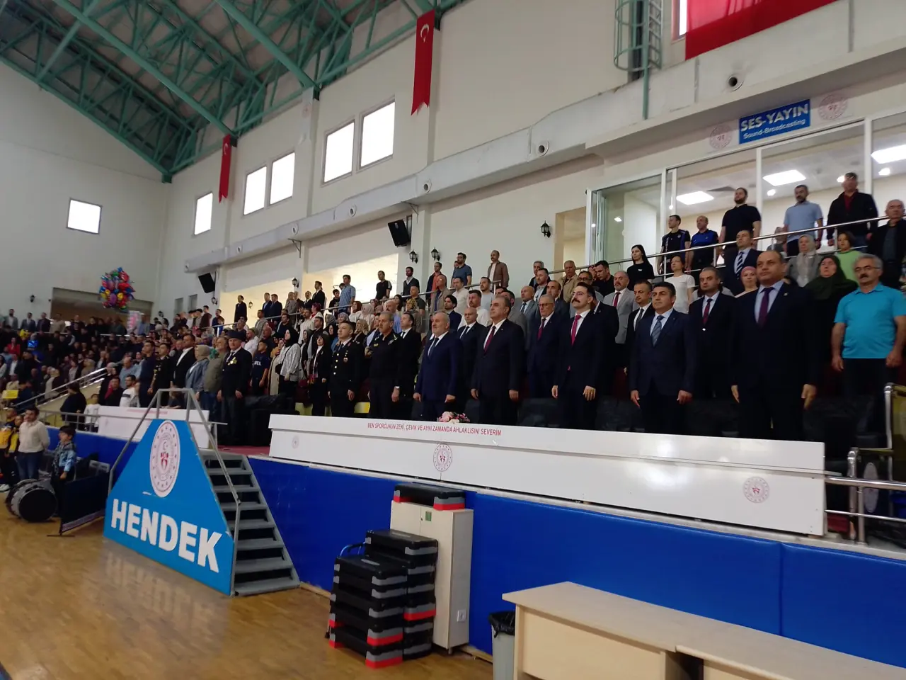 Haber: 19 MAYIS HENDEK´TE COŞKUYLA KUTLANDI - Galeri-7