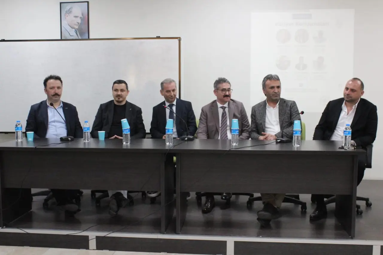 Haber: SATSO 12. Meslek Komitesi Sakarya Üniversitesi Öğrencileriyle Söyleşide Buluştu - Galeri-2
