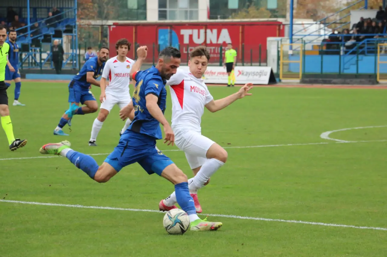 Haber: Soylu Futbol  Kariyerini Noktaladı - Öne Çıkan