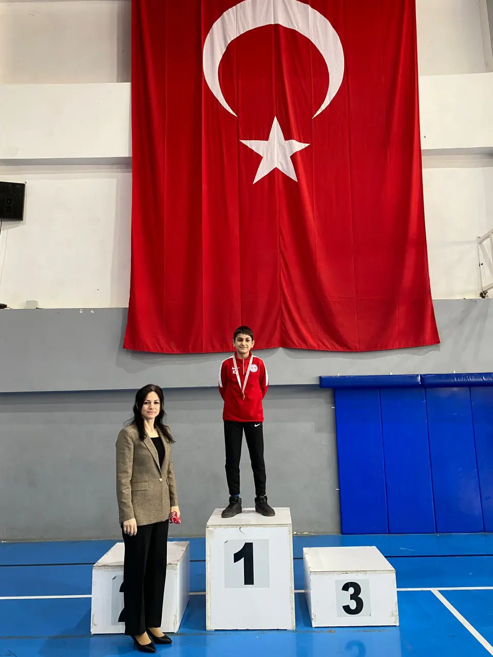 Haber: Hendekli karateciler  madalya aşkına - Galeri-5