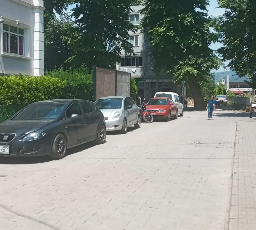 Haber: Üniversite Caddesindeki esnaflar, çözüm istiyor - Öne Çıkan