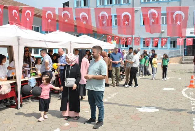 Atikehanım Ortaokulundan Bilim, Teknoloji, Sanat ve Kültür şenliği
