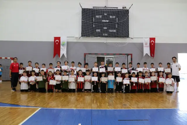 HENDEK’TE HENTBOL ŞÖLENİ