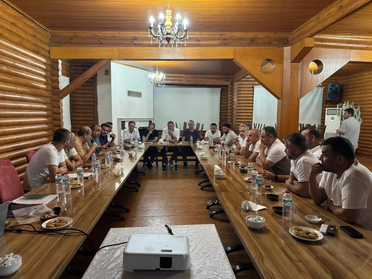 Haber: Hendekspor'da Görev Dağılımı yapıldı - Galeri-2