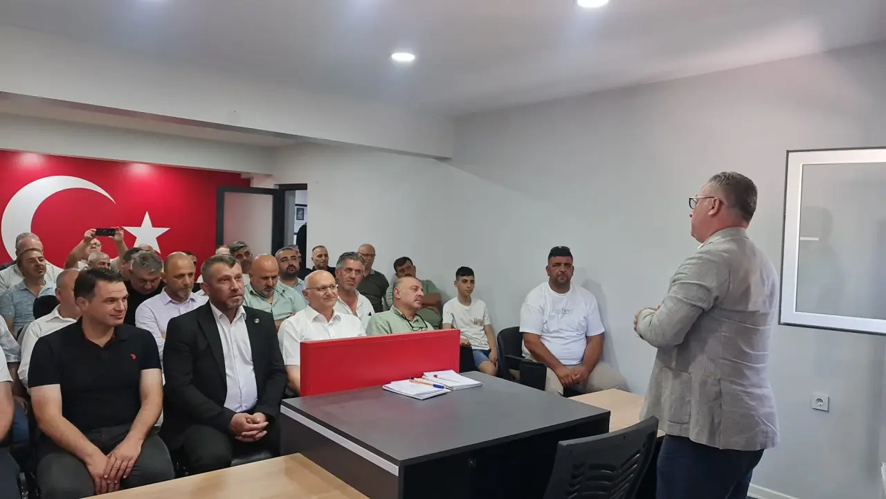 Haber: MHP Hendek Bayramlaştı - Öne Çıkan