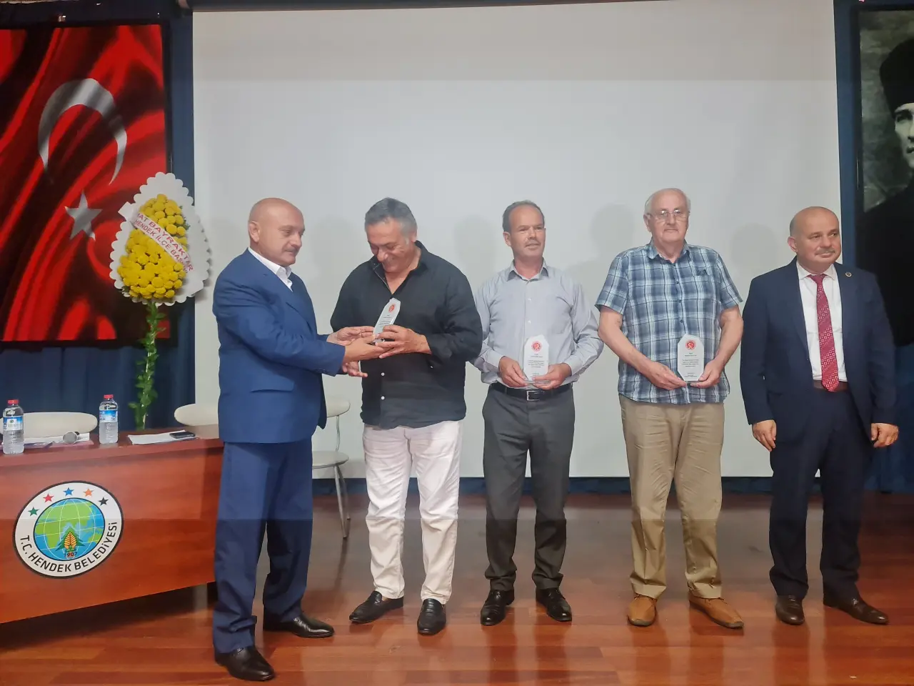 Haber: Hendek Muhtarlar Derneğinde Bektaş dönemi  - Galeri-3