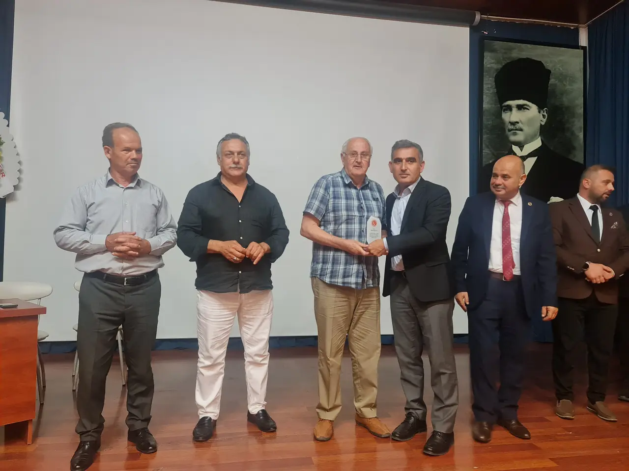 Haber: Hendek Muhtarlar Derneğinde Bektaş dönemi  - Galeri-5