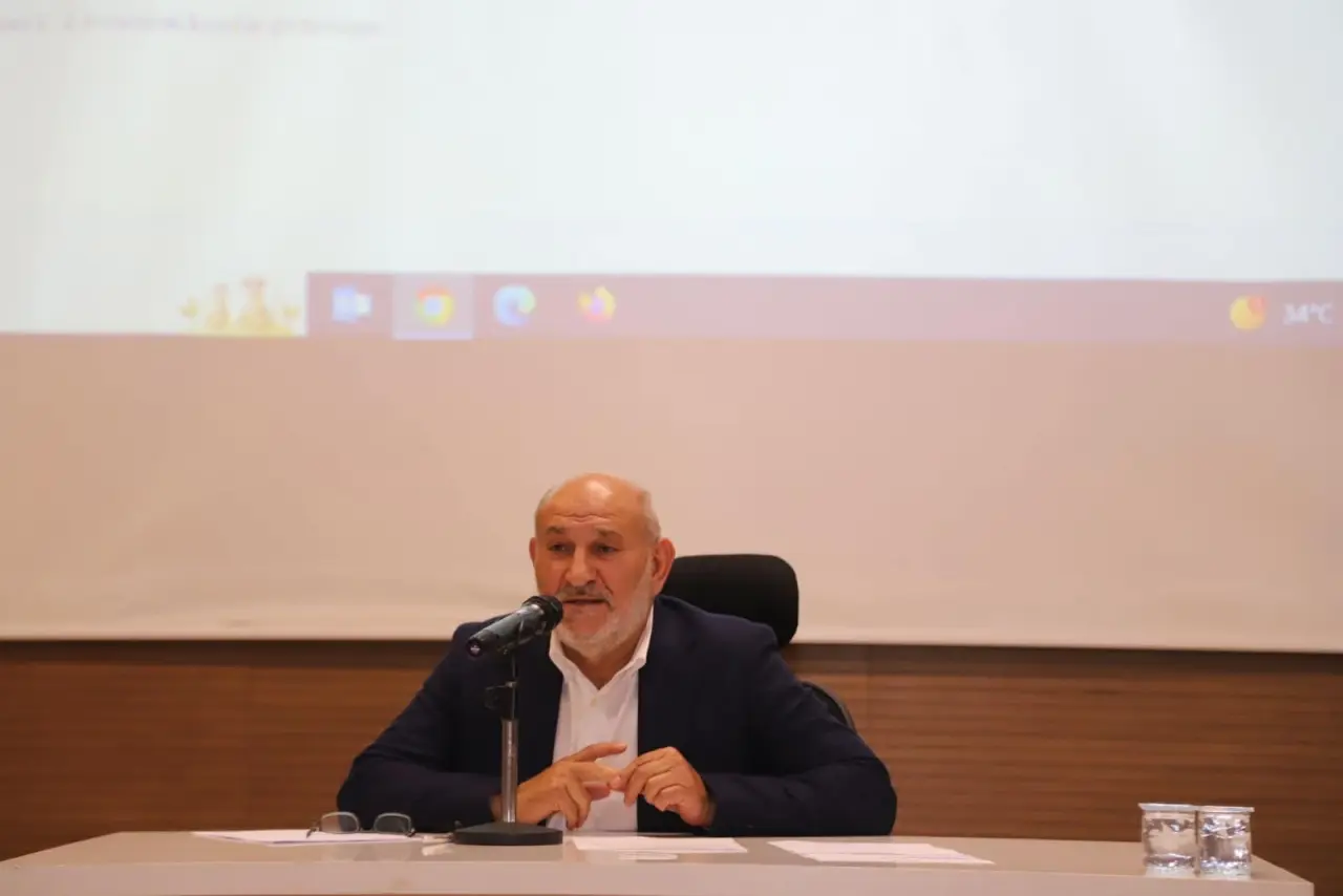 Haber: İki gündem maddesinin görüşüldüğü meclis tatile girdi - Galeri-1
