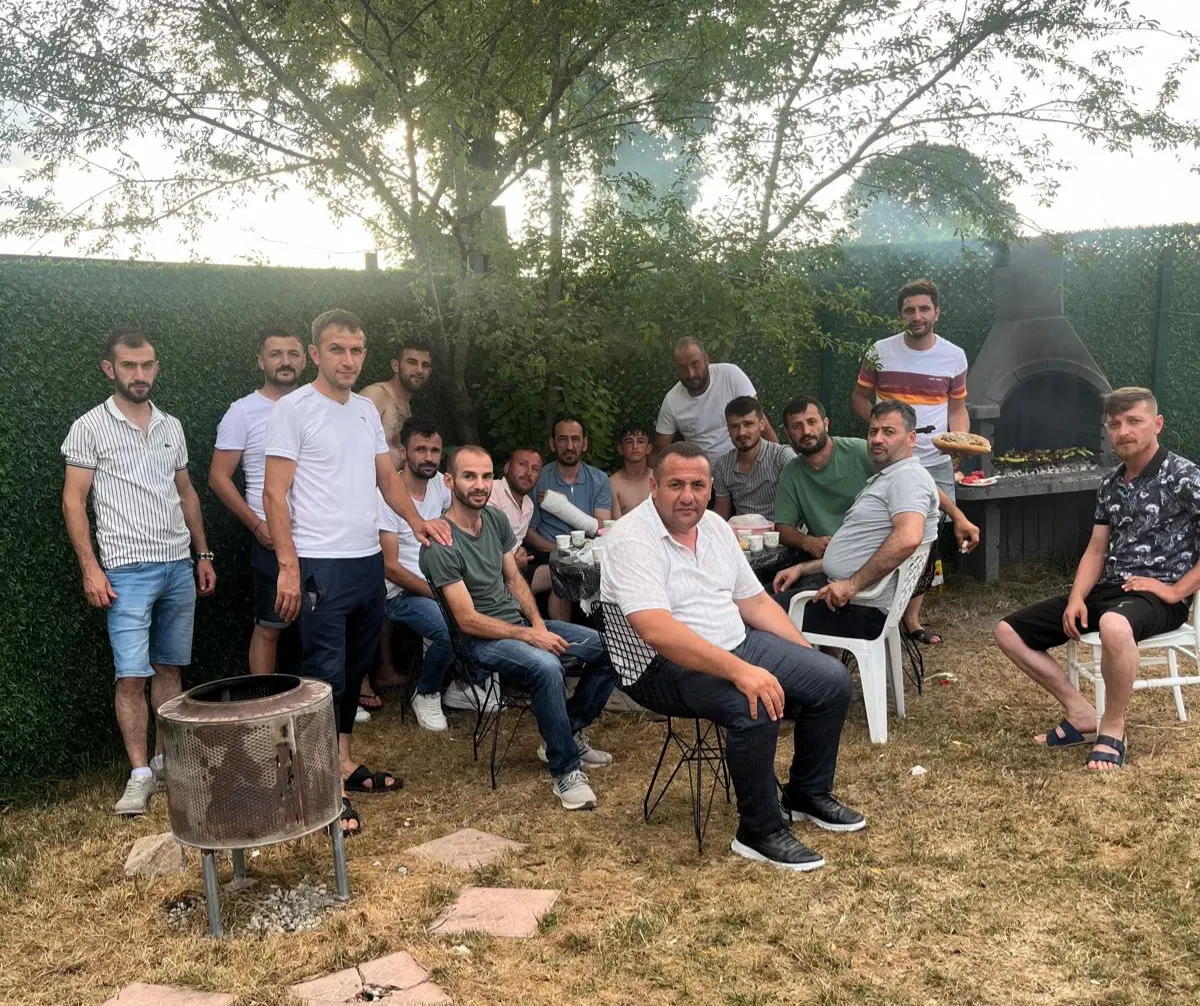 Haber: Genç Karadenizliler'den çeyrek final öncesi mangal keyfi  - Öne Çıkan
