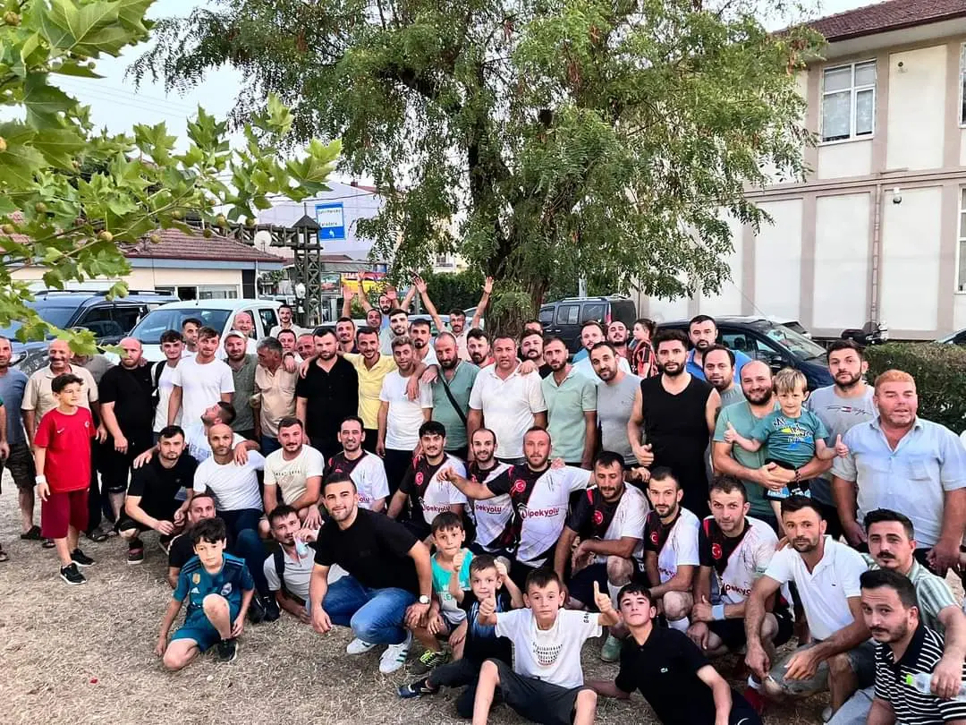 Haber: Genç Karadenizliler Derneği Yarı finalde - Öne Çıkan