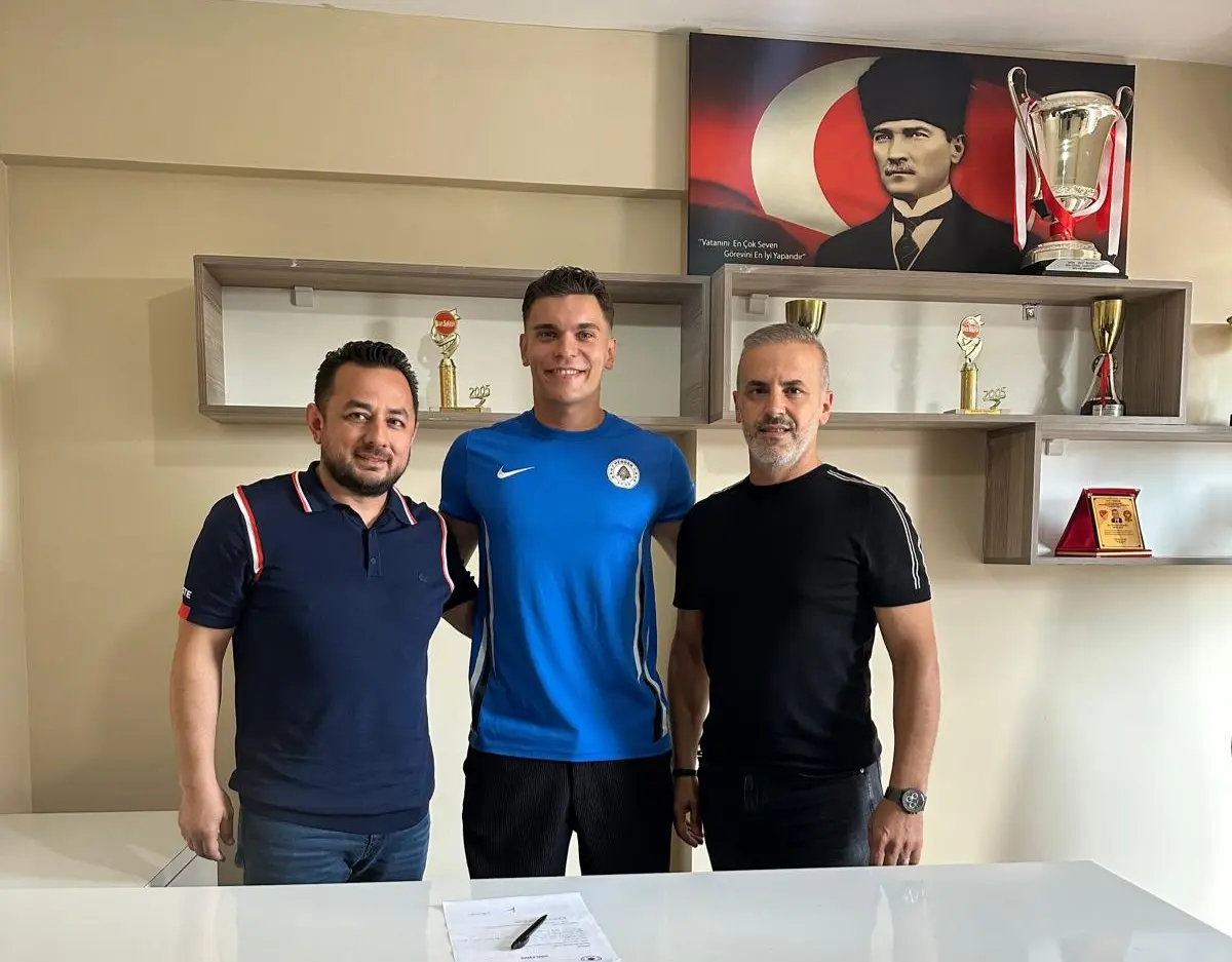 Haber: Hendekspor’a Genç Kaleci Atilla Kuyuçay - Öne Çıkan