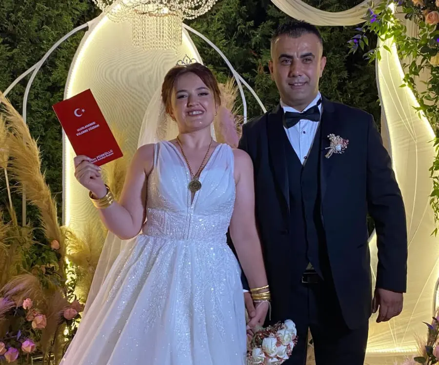 Haber: BİR ÖMRE ‘EVET’ DEDİLER - Öne Çıkan