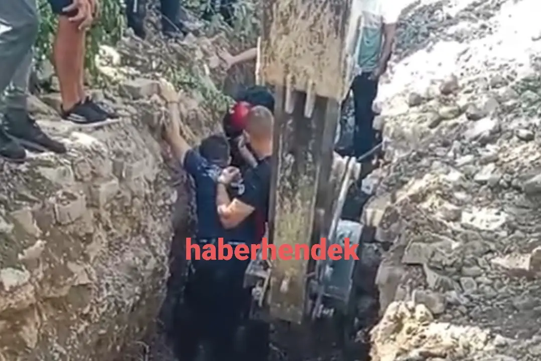 Haber: Yağmur suyu kanalına sıkışan genç yaralandı - Öne Çıkan