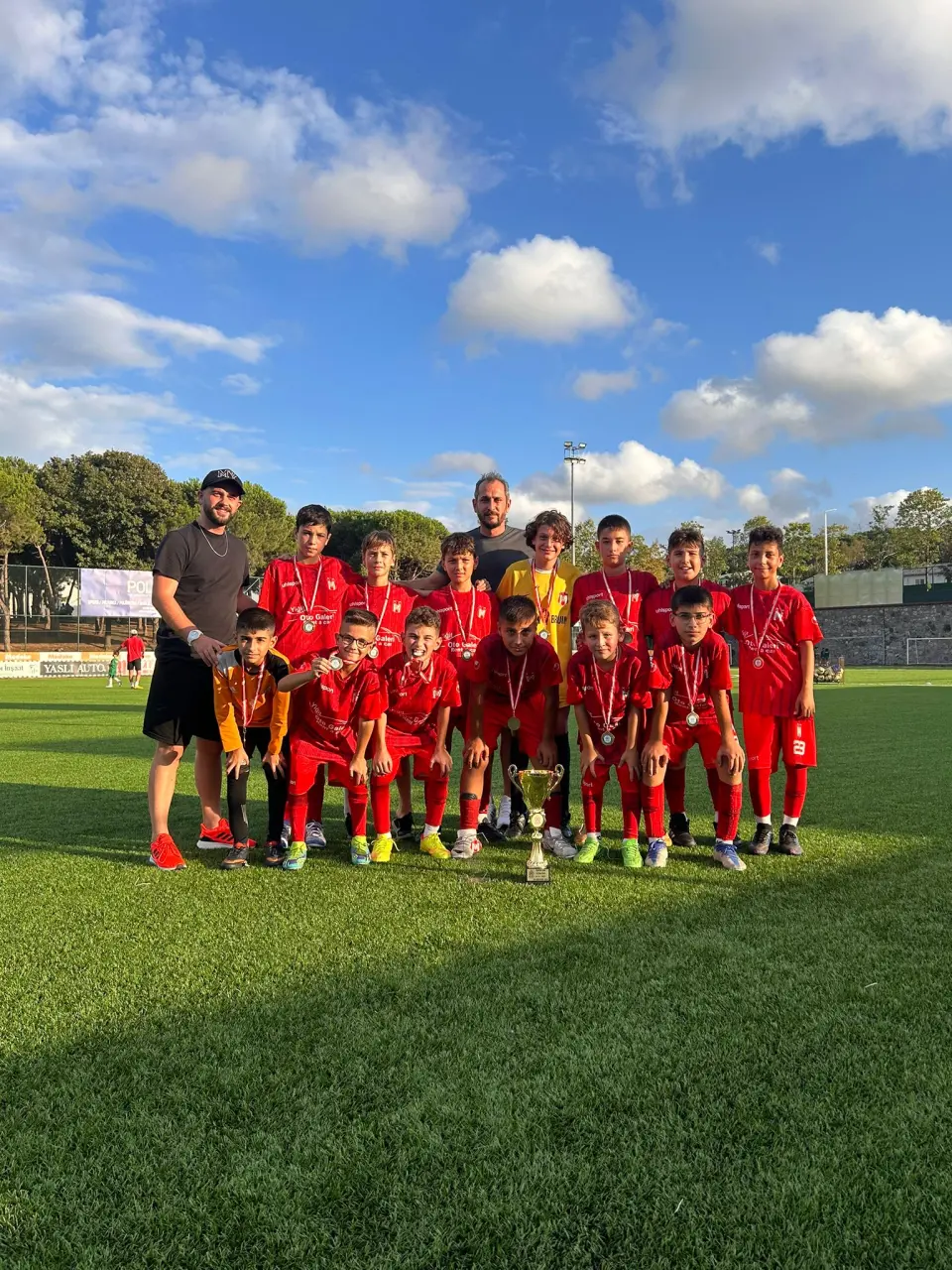 Haber: Yenimahalle Spor Futbol Okulu 3. Oldu - Öne Çıkan
