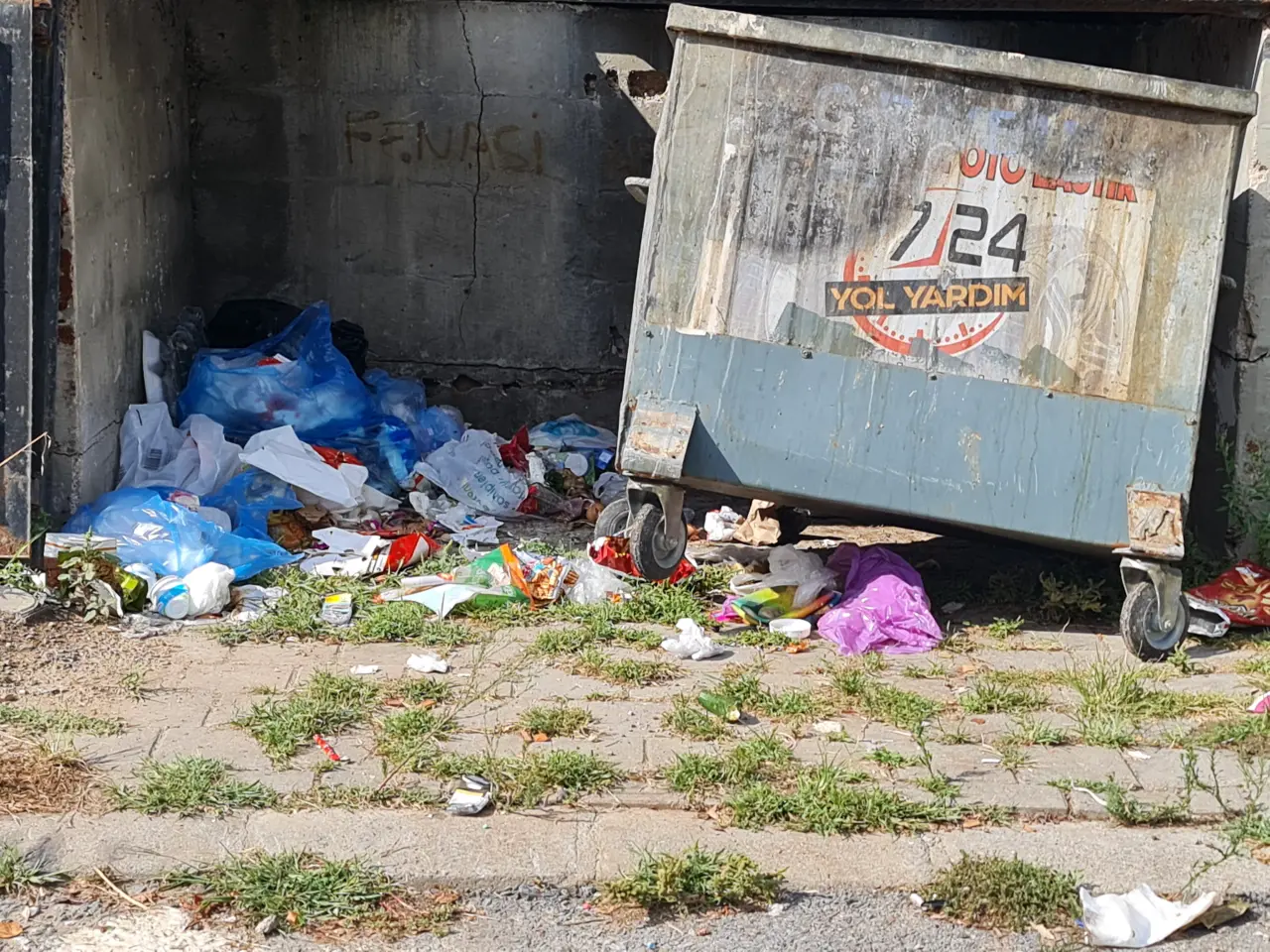 Haber: Yenimahalle Sakinlerinden Çöp tepkisi - Galeri-2