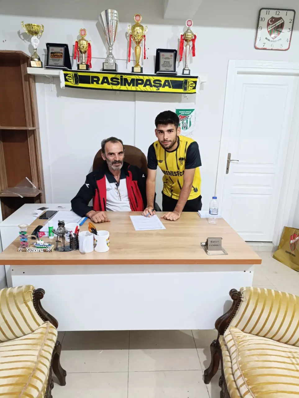 Haber: Rasimpaşaspor kadrosunu güçlendirdi - Galeri-2