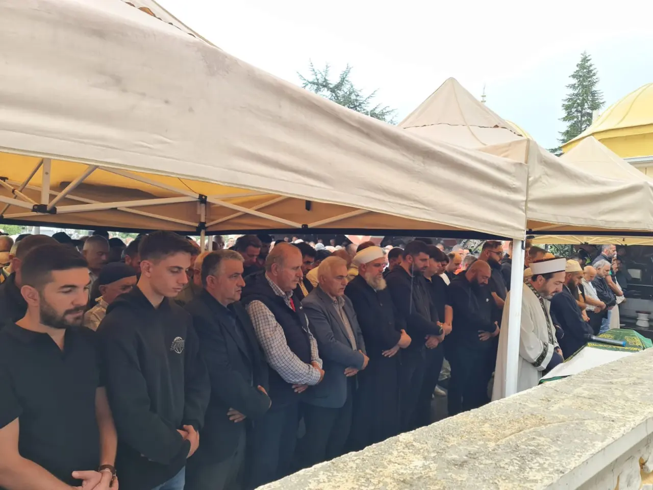 Haber: Albayrakoğlu dualarla son yolculuğuna uğurlandı - Galeri-1