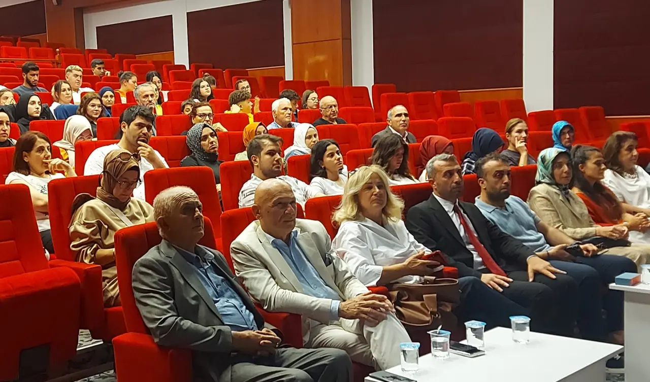 Haber: HENDEKTE UNUTURSAM HATIRLAT DÜNYA ALZHEİMER GÜNÜ SEMİNERİ YAPILDI - Galeri-4