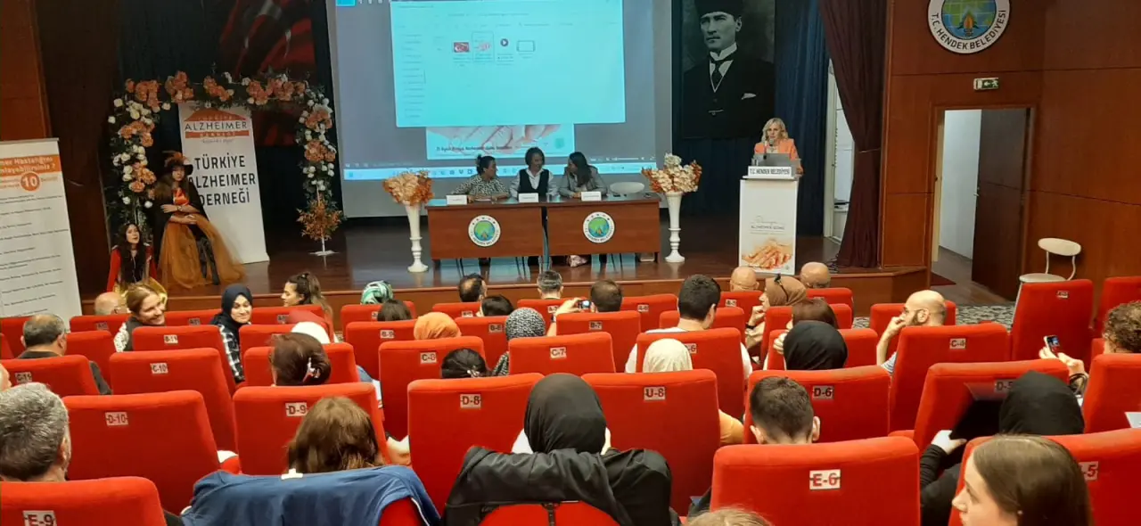 Haber: HENDEKTE UNUTURSAM HATIRLAT DÜNYA ALZHEİMER GÜNÜ SEMİNERİ YAPILDI - Galeri-3