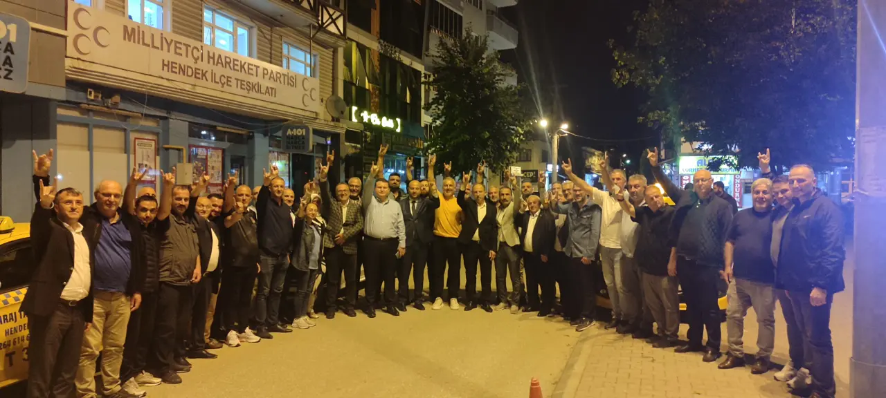 Haber: MHP Hendek’ten birlik ve beraberlik mesajı  - Öne Çıkan