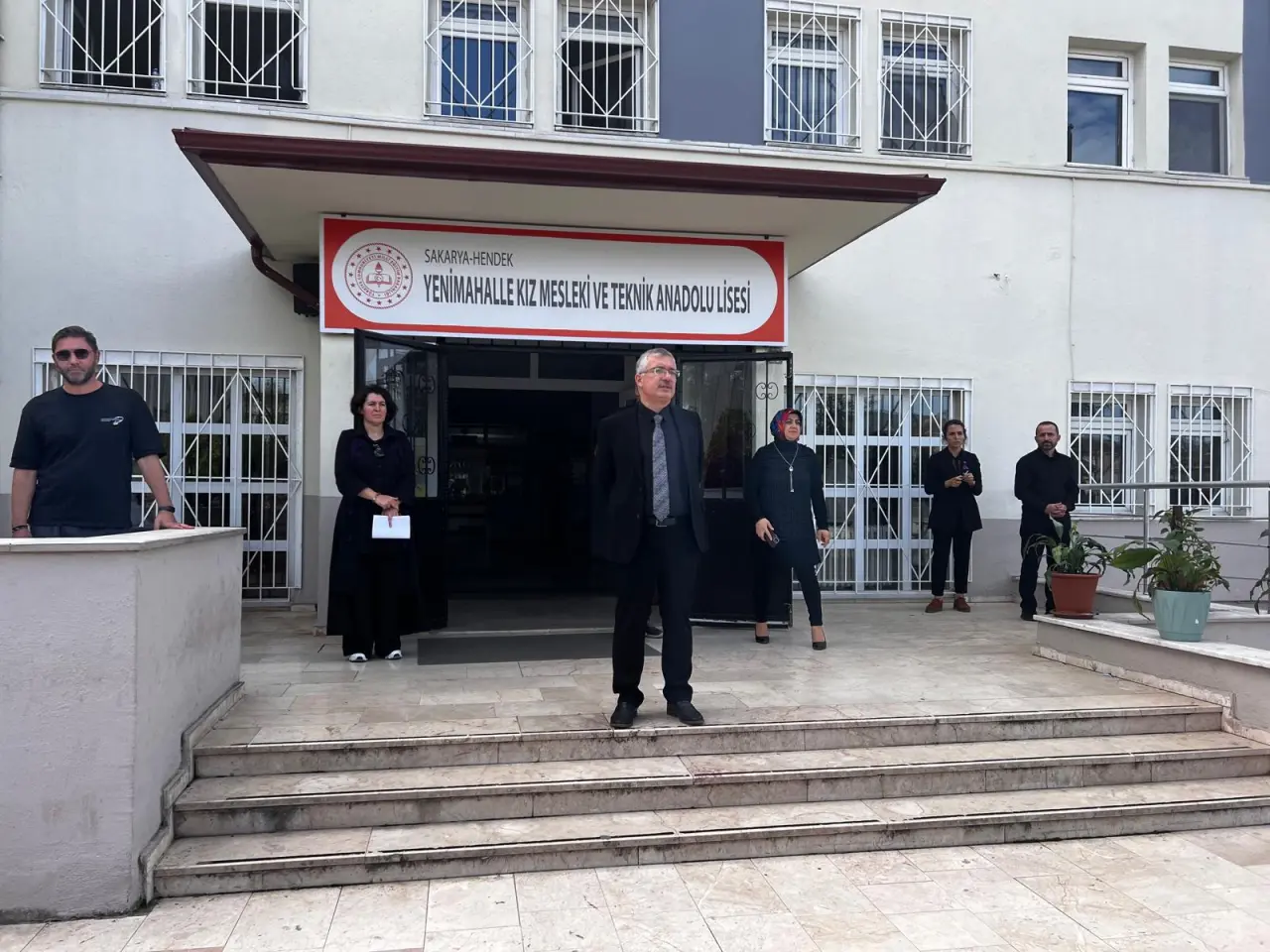 Haber: Yenimahalle Kız Mesleki Teknik ve Anadolu Lisesi öğretmenleri ve öğrencilerinden farkındalık - Galeri-1