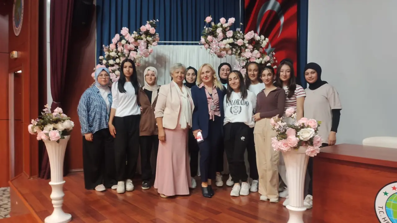 Haber: HENDEKTE BÜTÜNSEL SAĞLIKLI YAŞAMA DESTEK :KANSER FARKINDALIĞI - Galeri-6