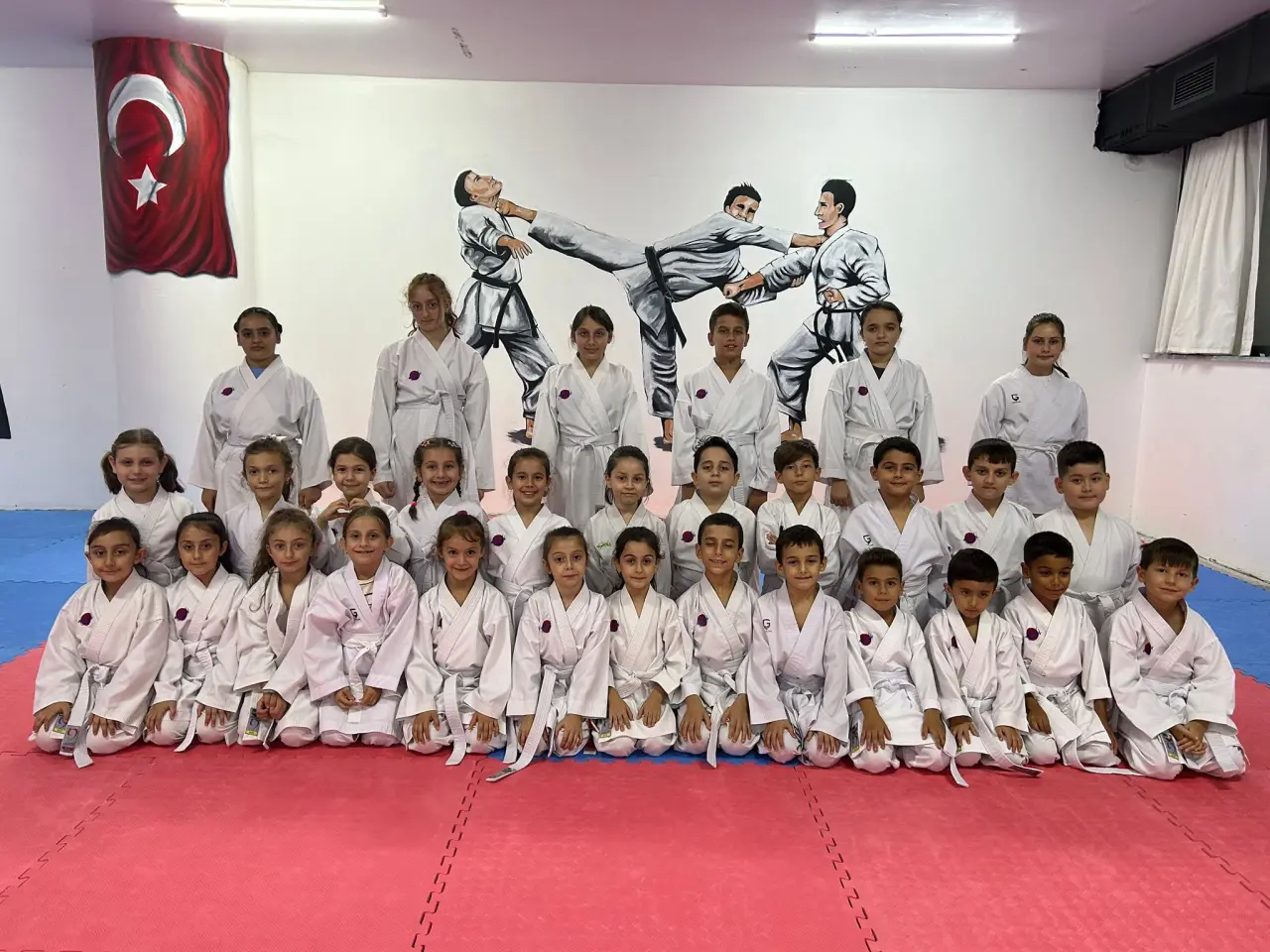Haber: 100 SPORCUNUN KATILDIĞI KEMER İMTİHANI SINAVI NEFES KESTİ - Galeri-3