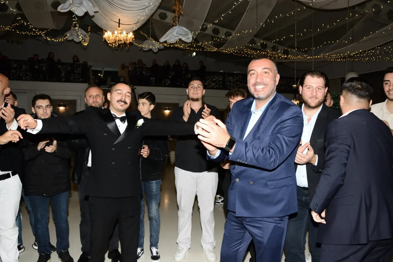 Haber: Denizcan ile Şeyma’dan Ömürlük imza - Galeri-1