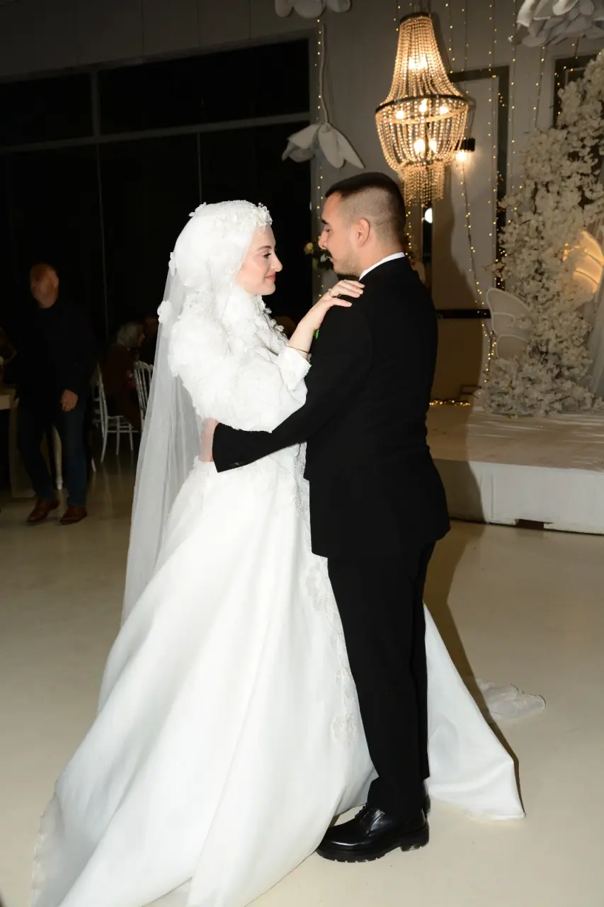 Haber: Denizcan ile Şeyma’dan Ömürlük imza - Galeri-7