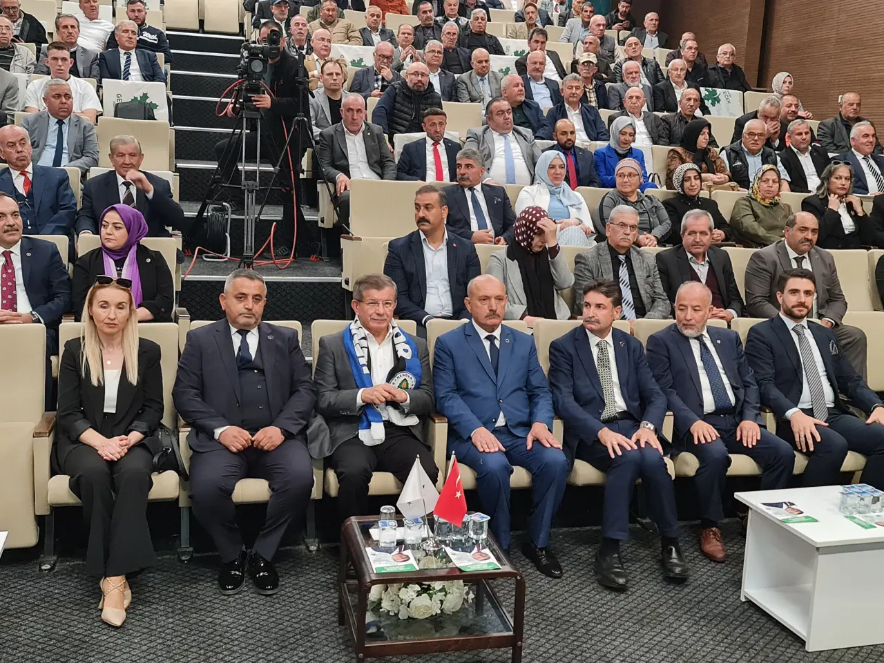 Haber: Akıcı güven tazeledi - Öne Çıkan