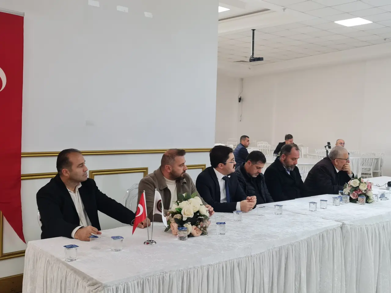 Haber: Hendek Karadenizliler Derneği Şehitler için Mevlid programı düzenledi - Galeri-4