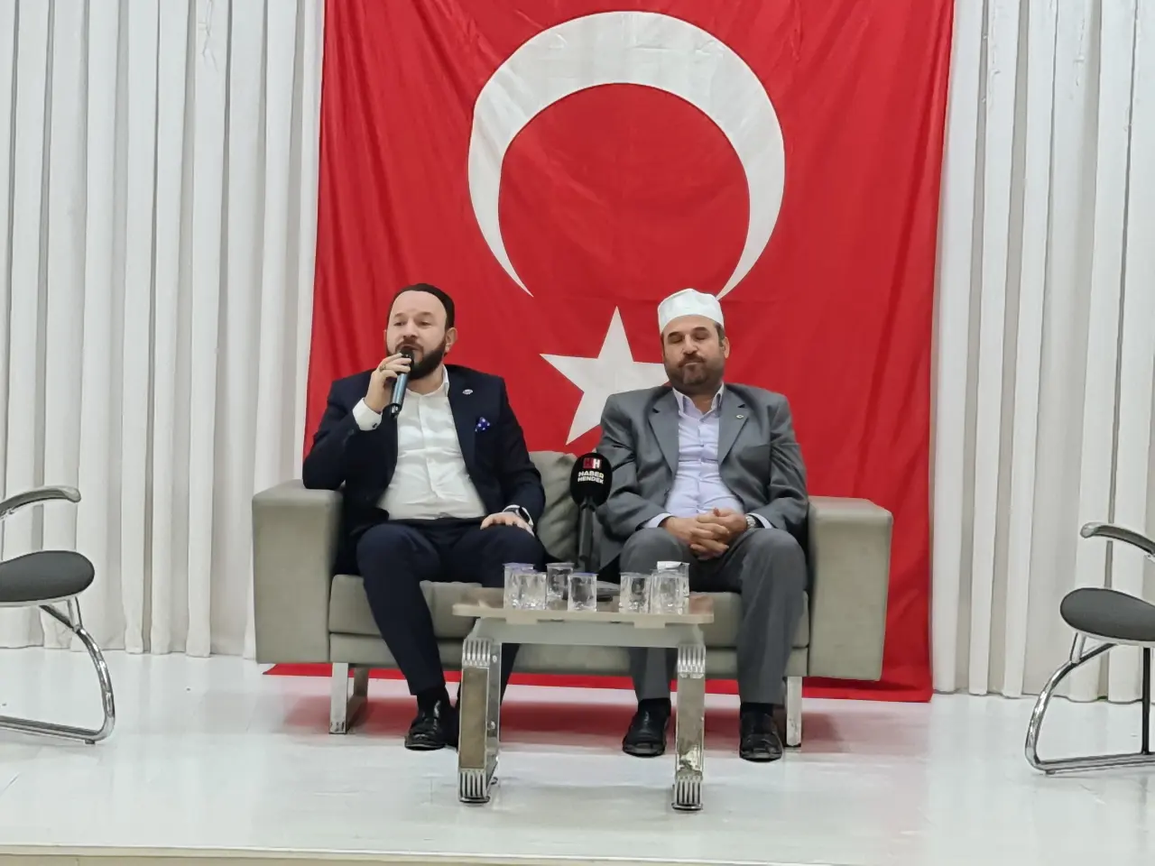 Haber: Hendek Karadenizliler Derneği Şehitler için Mevlid programı düzenledi - Galeri-3