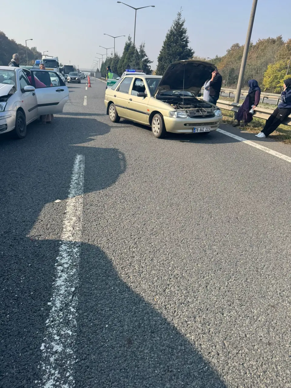 Haber: Zincirleme Kazada 4 Kişi Yaralandı - Galeri-4