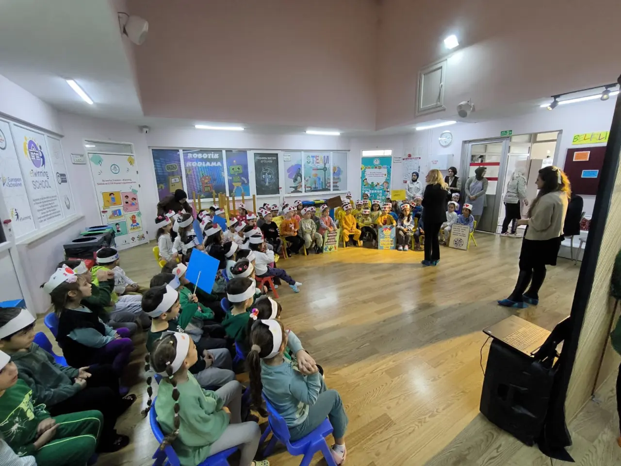 Haber: GELECEĞE KULAK VERİN, ÇOCUK HAKLARINI SAVUNUN - Galeri-5