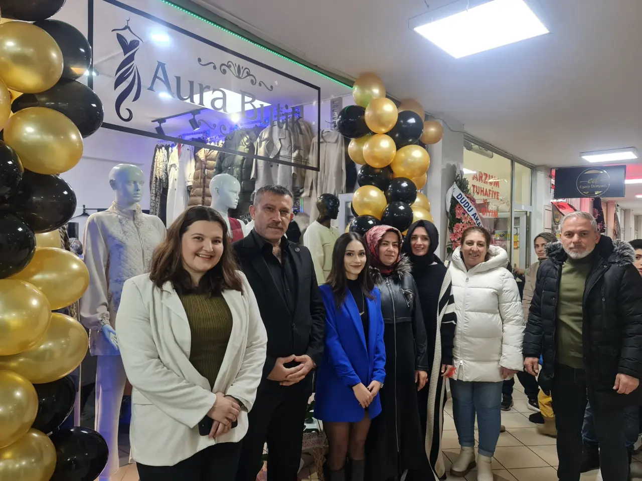 Haber: Hendek’te Aura Butik Kadın Giyim Mağazası Açıldı - Galeri-6