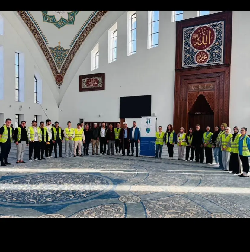 Haber: Hendek MYO Öğrencilerinden örnek davranış - Öne Çıkan