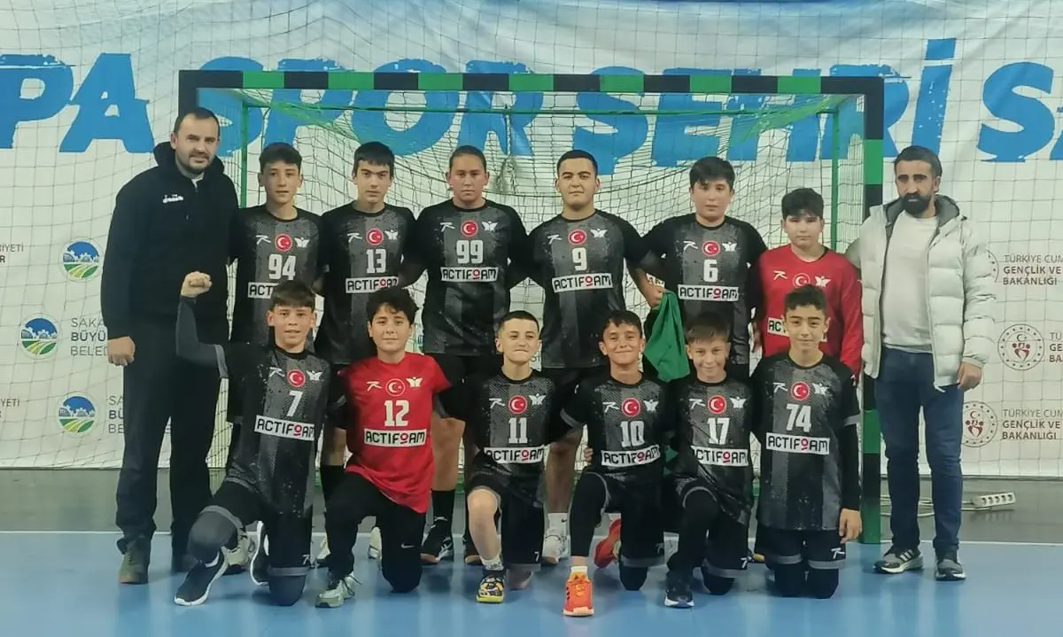Haber: Yıldız Erkekler Hentbol Müsabakaları Başladı - Öne Çıkan