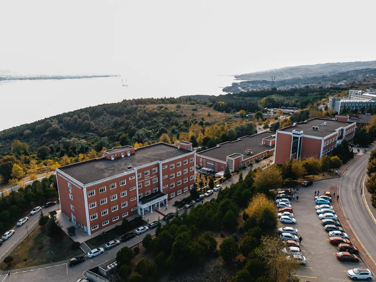Haber: SUBÜ 53 akademik personel alacak - Öne Çıkan