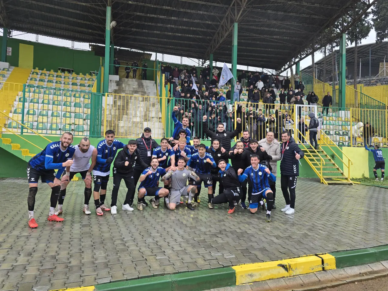 Haber: HENDEKSPOR DOLUDİZGİN - Öne Çıkan
