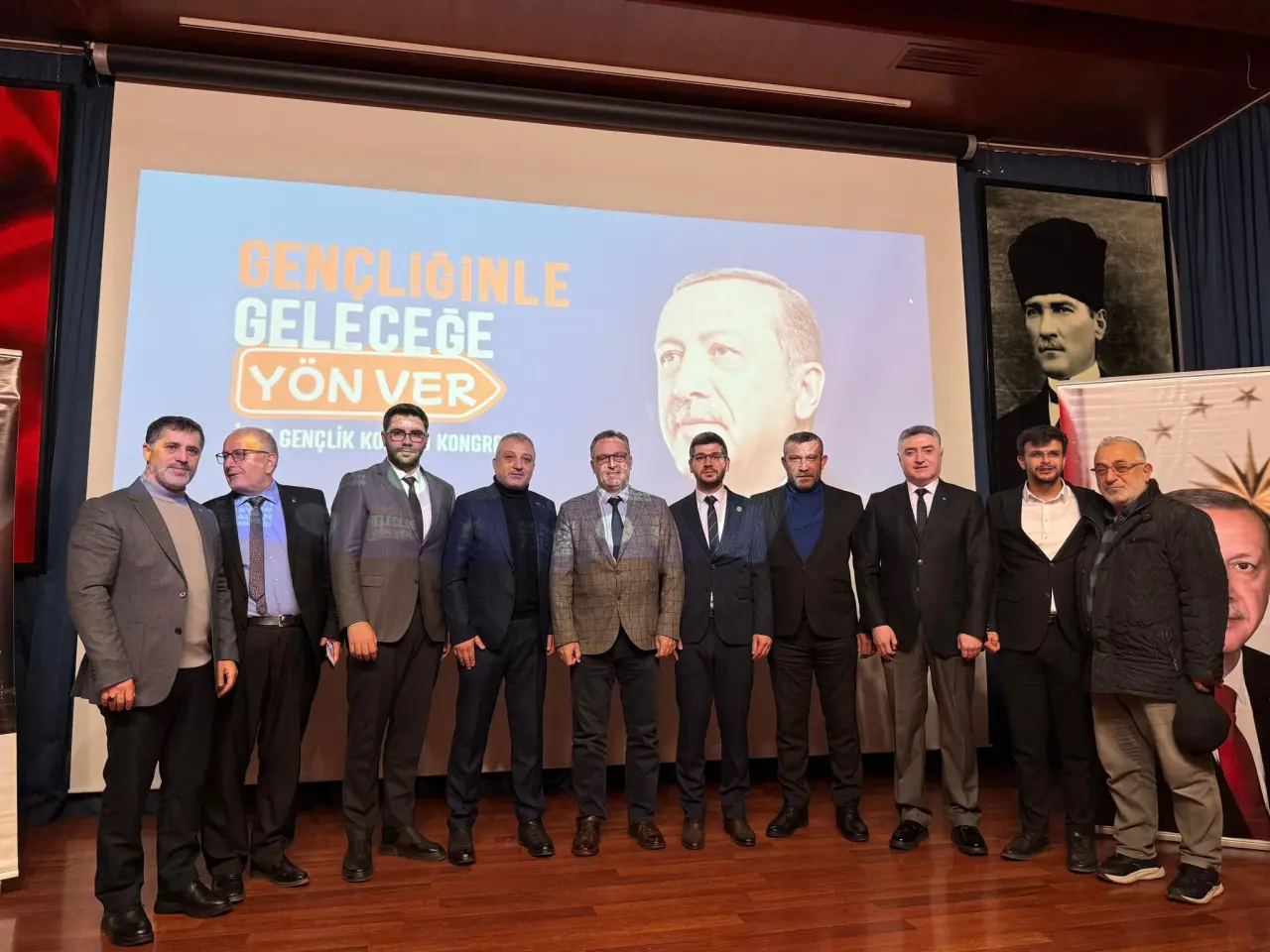 Haber: AK Parti Hendek Gençlik Kongresi Tamamlandı - Galeri-2