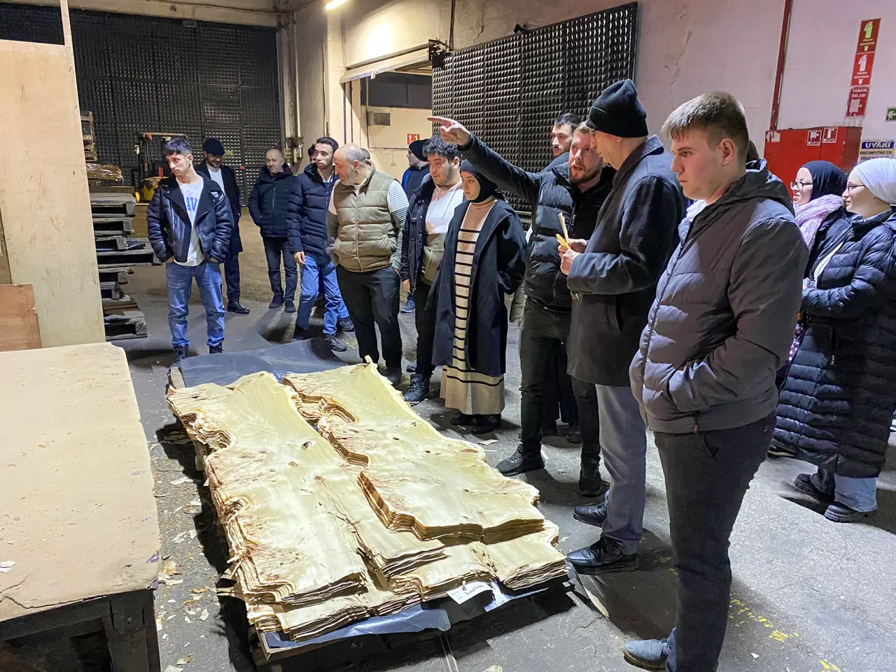 Haber: Ahşap kaplama sektörünü tanıdılar - Galeri-2